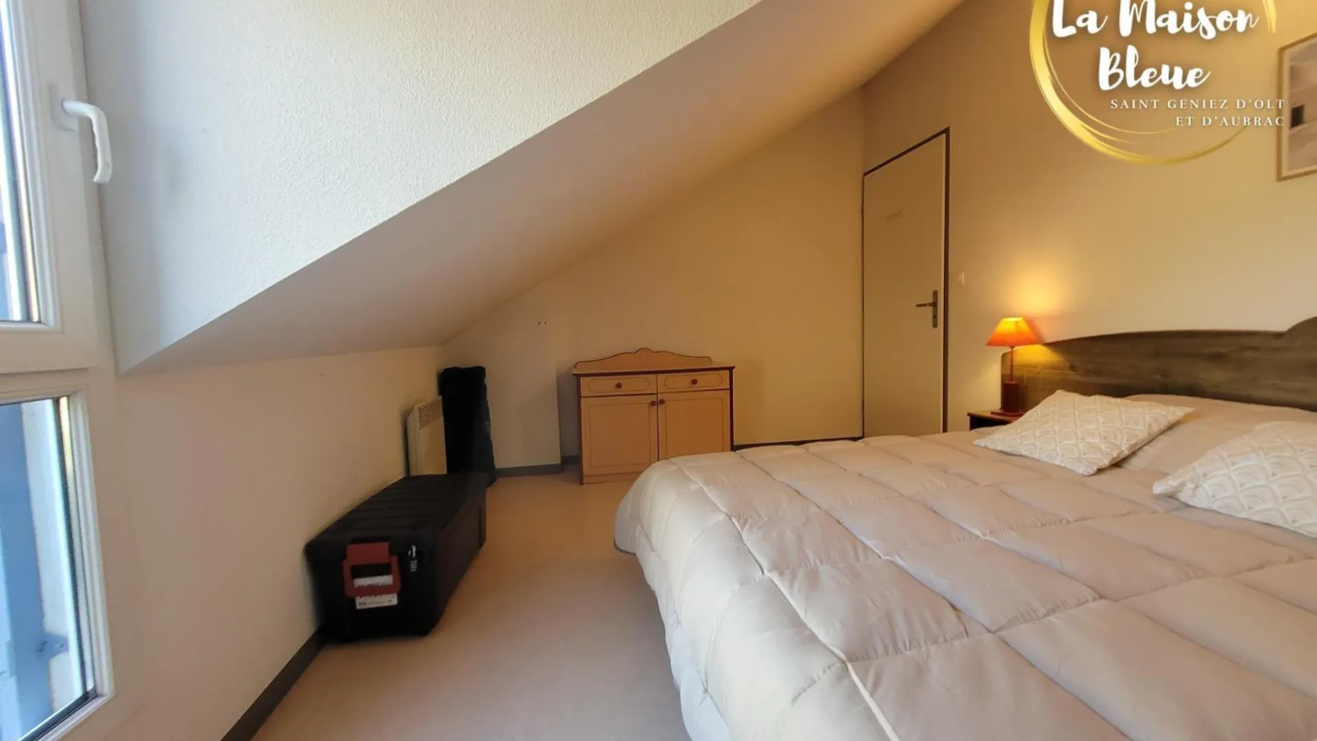 公寓 La Maison Bleue, Village Vacances, Piscine, Parking Saint-Geniez-dʼOlt 法国