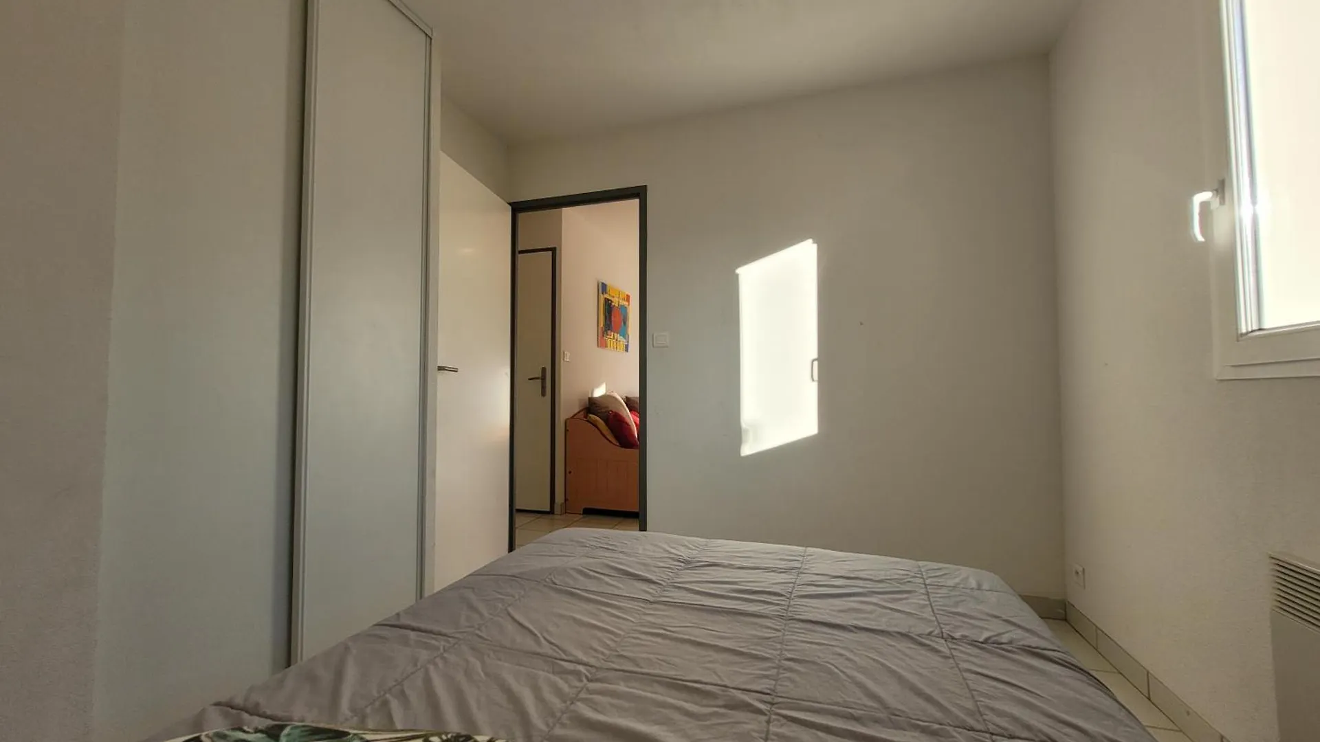 公寓 La Maison Bleue, Village Vacances, Piscine, Parking Saint-Geniez-dʼOlt